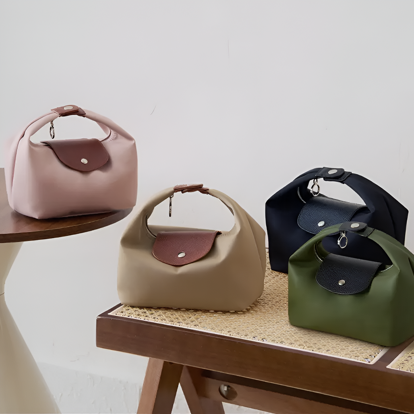 Maresia Crescent Bag
