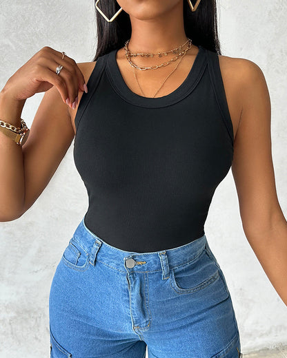Ribbed tank with built-in shelf bra
