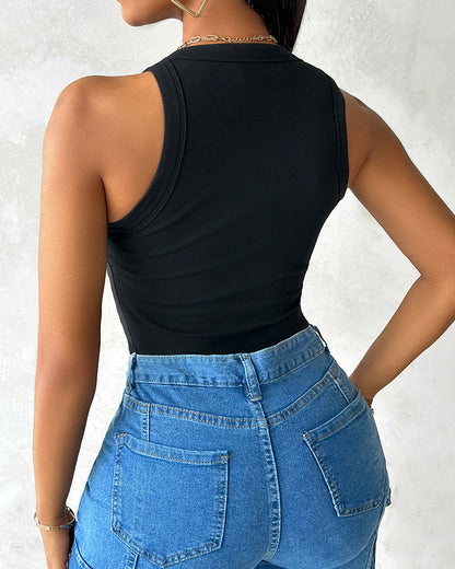 Ribbed tank with built-in shelf bra