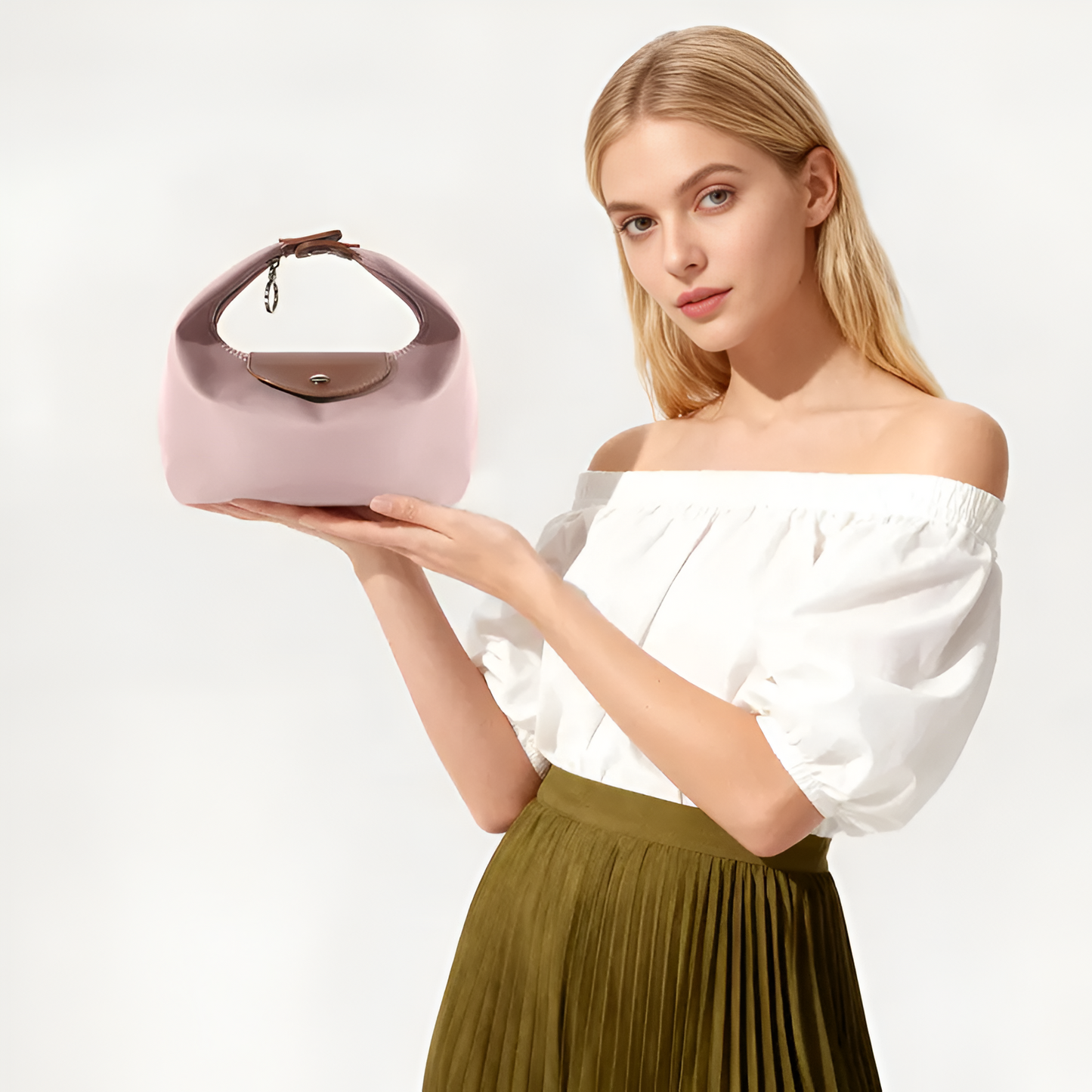 Maresia Crescent Bag