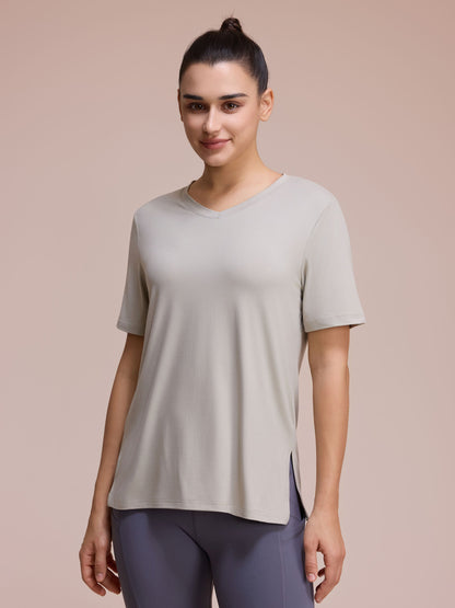 Longline V-neck tee